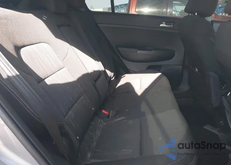 2020 Kia Sportage Lx z USA, uszkodzony, nr VIN KNDPM3AC4L7760067